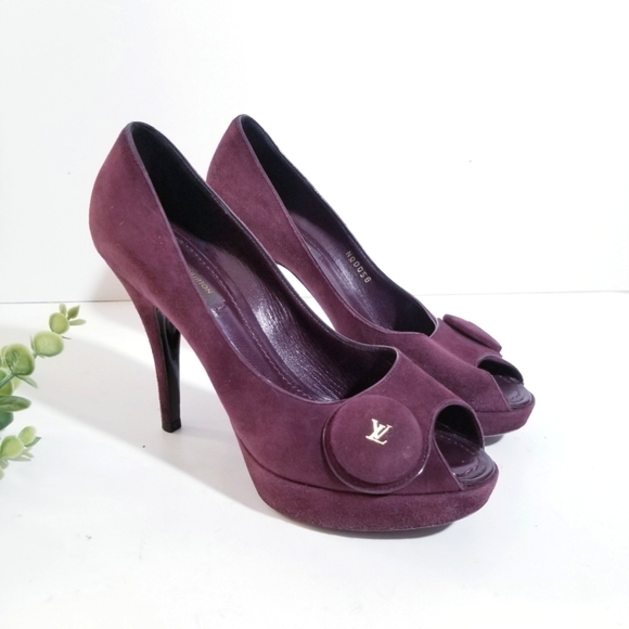 LOUIS VUITTON Chelsea Open Toe Aubergine Suede Leather Pumps 37 US 7 - Picture 1 of 16